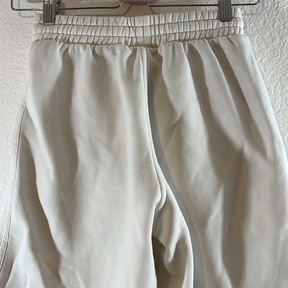 ADIDAS 3 STRIPE SHORTS Zipper Pockets Size XS Unisex - Picture 7 of 16